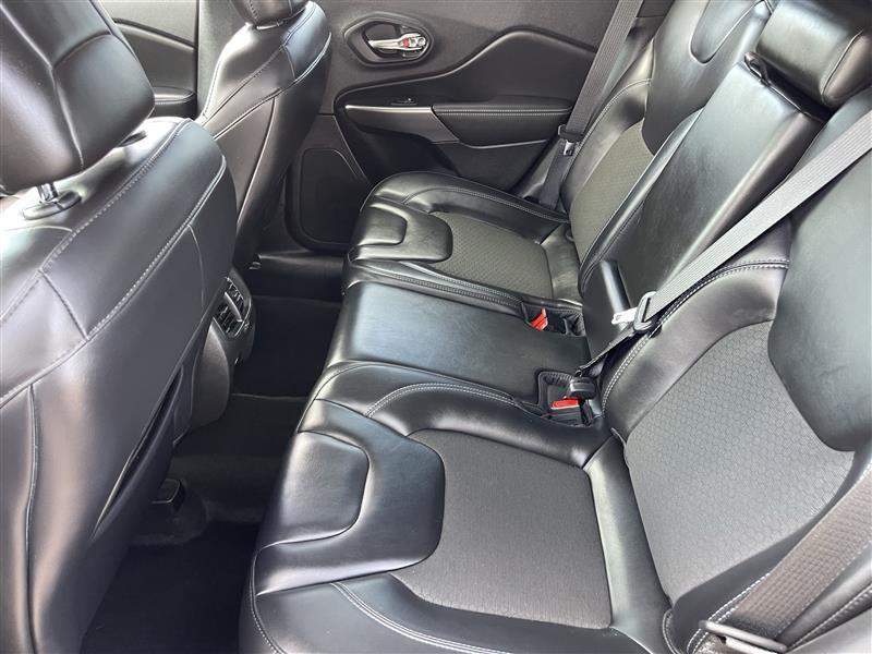 Jeep Cherokee Latitude Plus FWD 2021