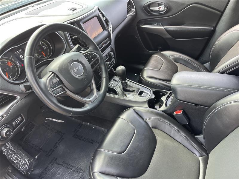 Jeep Cherokee Latitude Plus FWD 2021