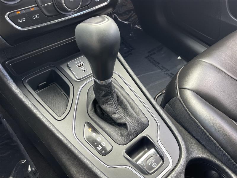 Jeep Cherokee Latitude Plus FWD 2021