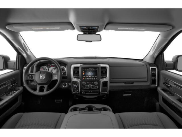 RAM 1500 Classic Tradesman Crew Cab SWB 4WD 2019