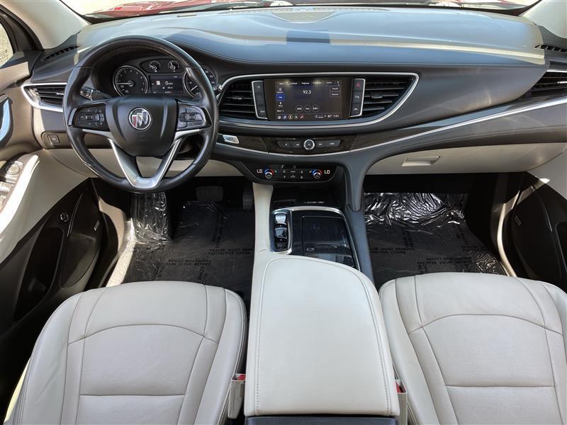 Buick Enclave Essence FWD 2023