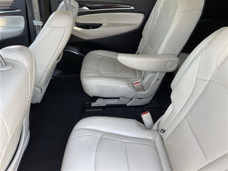 Buick Enclave Essence FWD 2023