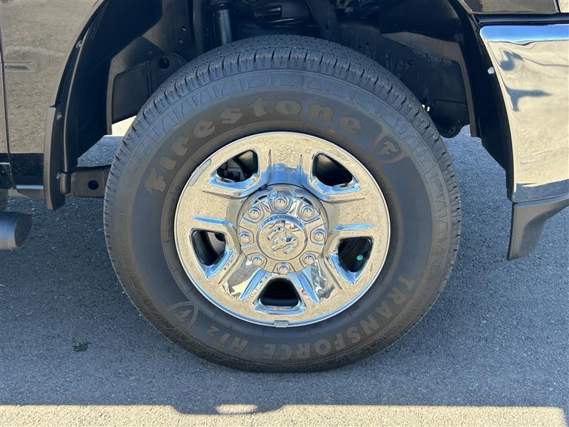 RAM 2500 Tradesman Crew Cab SWB 4WD 2025