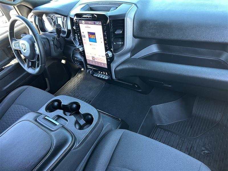 RAM 2500 Tradesman Crew Cab SWB 4WD 2025