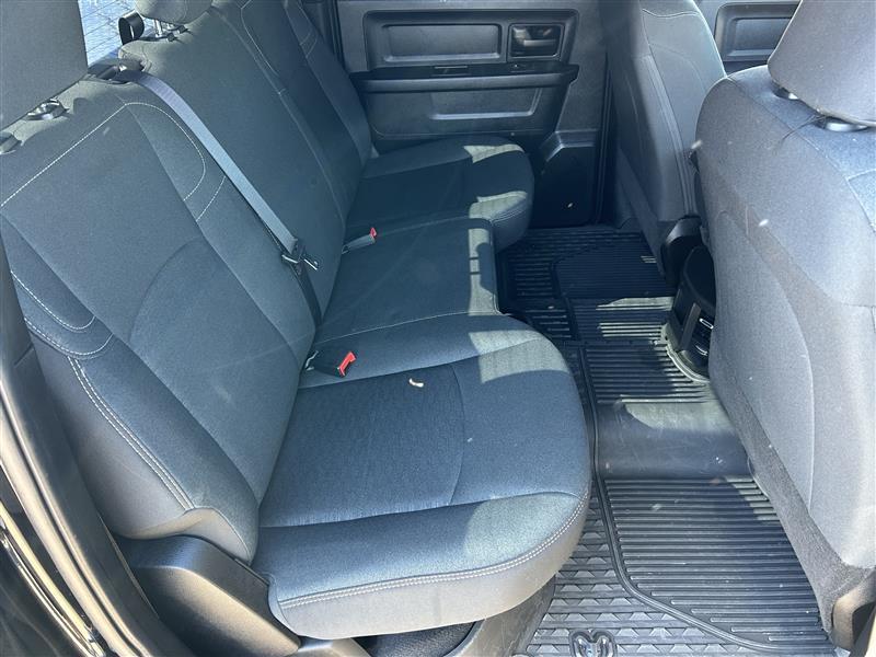 RAM 2500 Tradesman Crew Cab SWB 4WD 2025