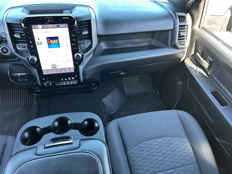 RAM 2500 Tradesman Crew Cab SWB 4WD 2025