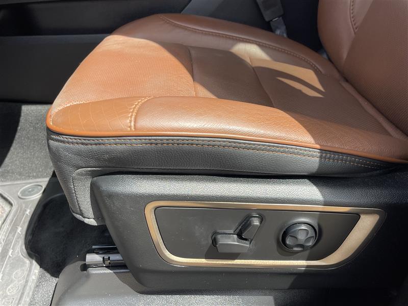 RAM 1500 Longhorn Crew Cab SWB 4WD 2023