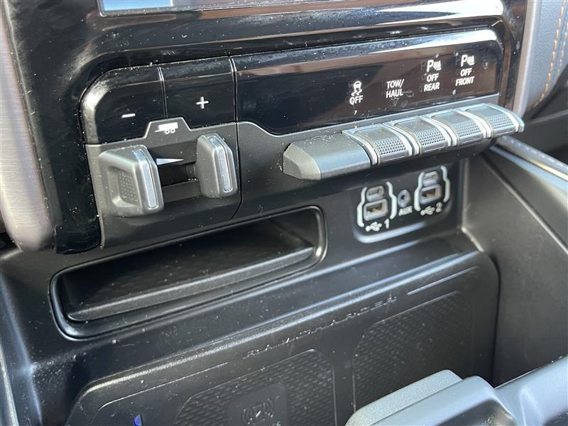 RAM 1500 Longhorn Crew Cab SWB 4WD 2023