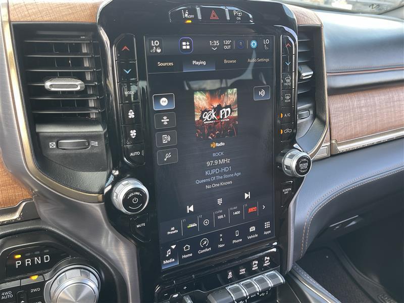 RAM 1500 Longhorn Crew Cab SWB 4WD 2023