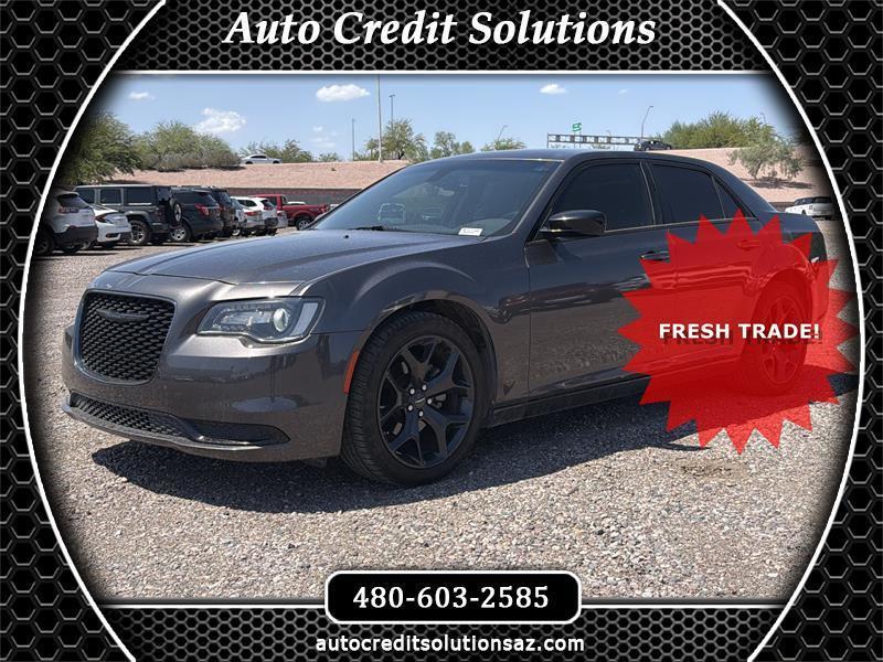 2022 Chrysler 300 Touring