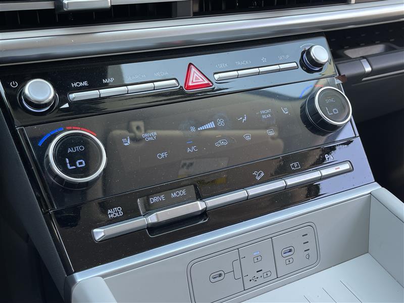 Hyundai Santa Fe Hybrid SEL 2026