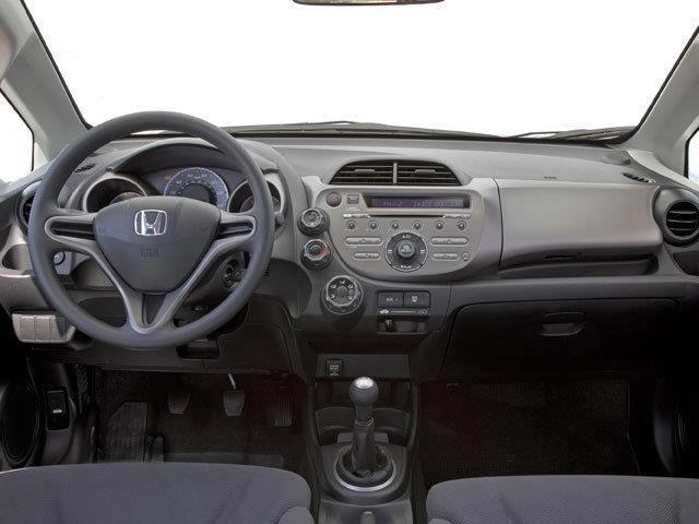 Honda Fit 5-Speed AT 2010