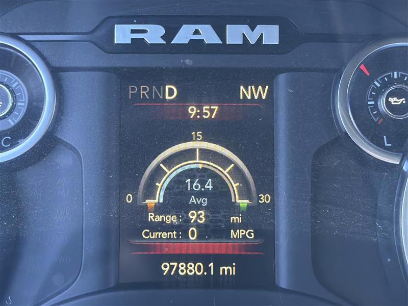 RAM 2500 Tradesman Crew Cab SWB 4WD 2022