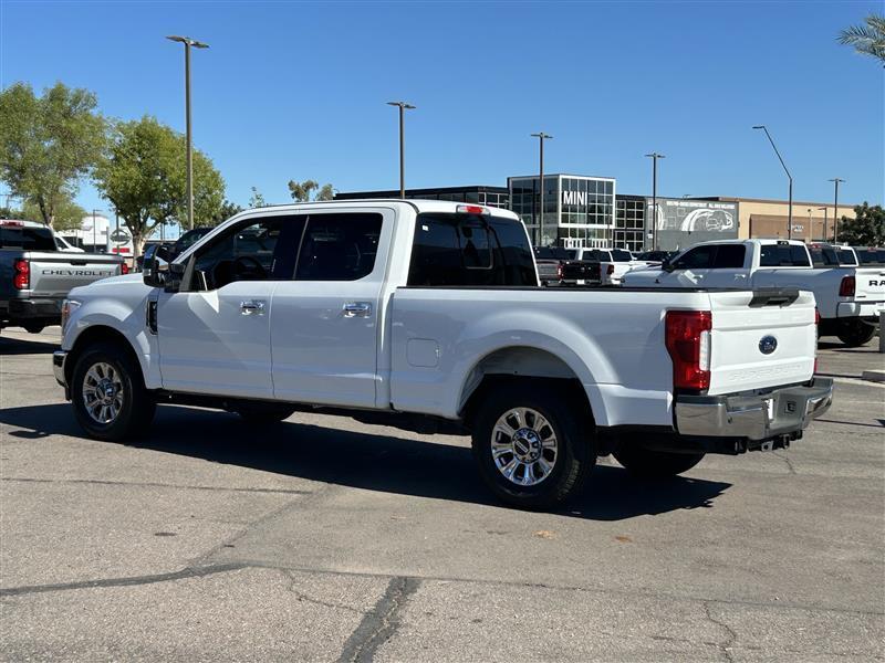 Ford F-250 SD Lariat Crew Cab 2WD 2018