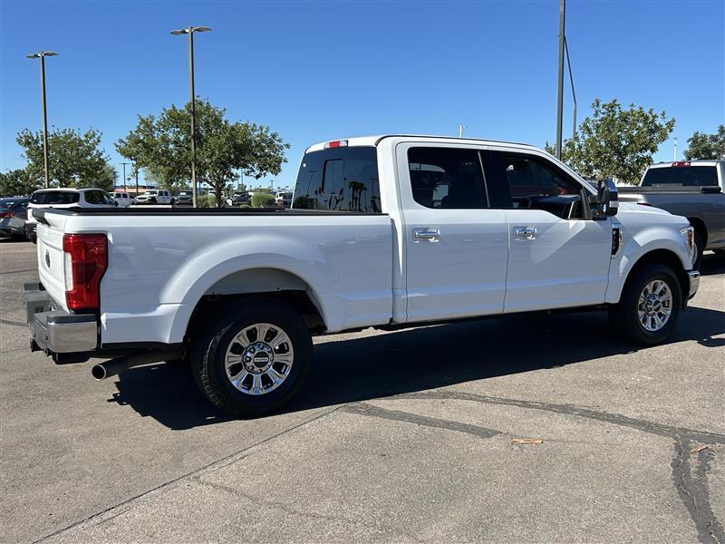 Ford F-250 SD Lariat Crew Cab 2WD 2018