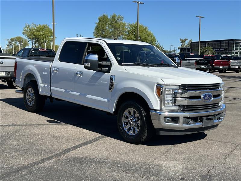 Ford F-250 SD Lariat Crew Cab 2WD 2018