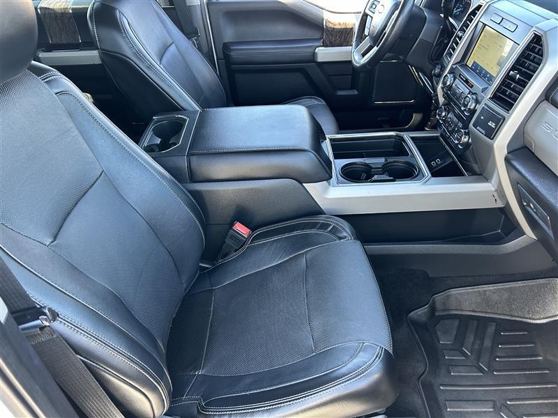 Ford F-250 SD Lariat Crew Cab 2WD 2018