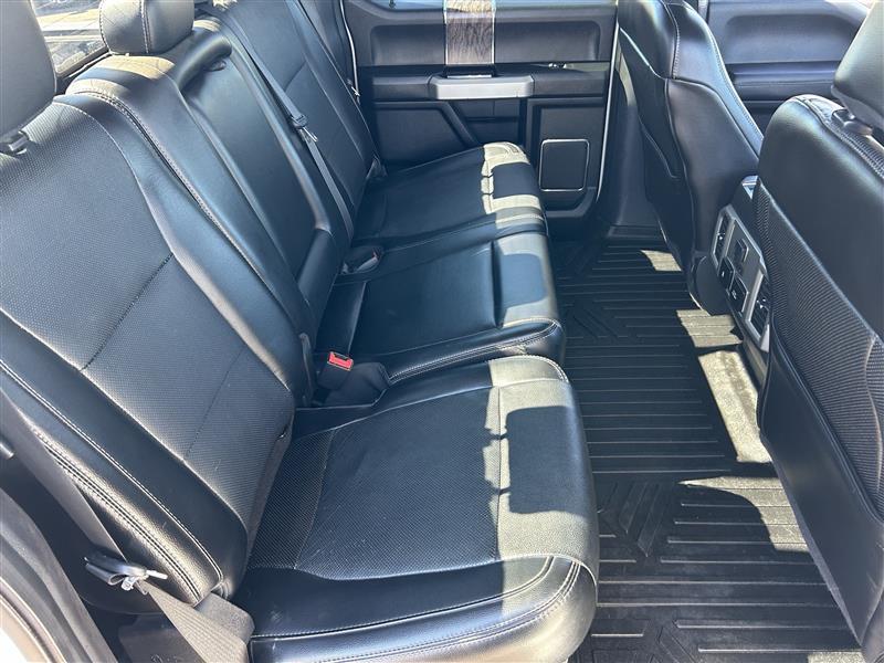 Ford F-250 SD Lariat Crew Cab 2WD 2018