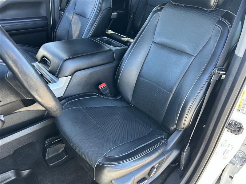 Ford F-250 SD Lariat Crew Cab 2WD 2018