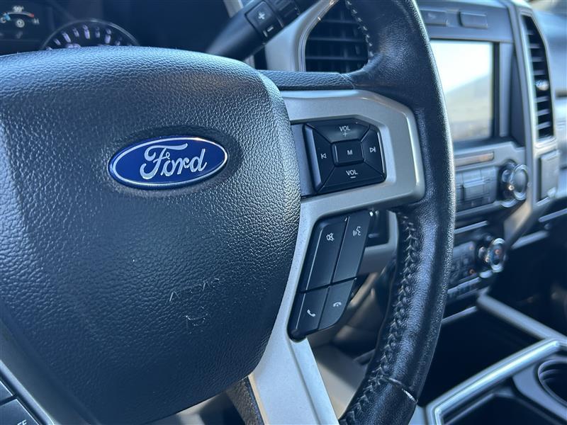 Ford F-250 SD Lariat Crew Cab 2WD 2018