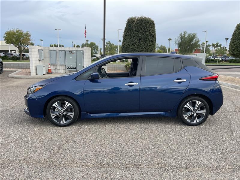 Nissan Leaf SV 2022