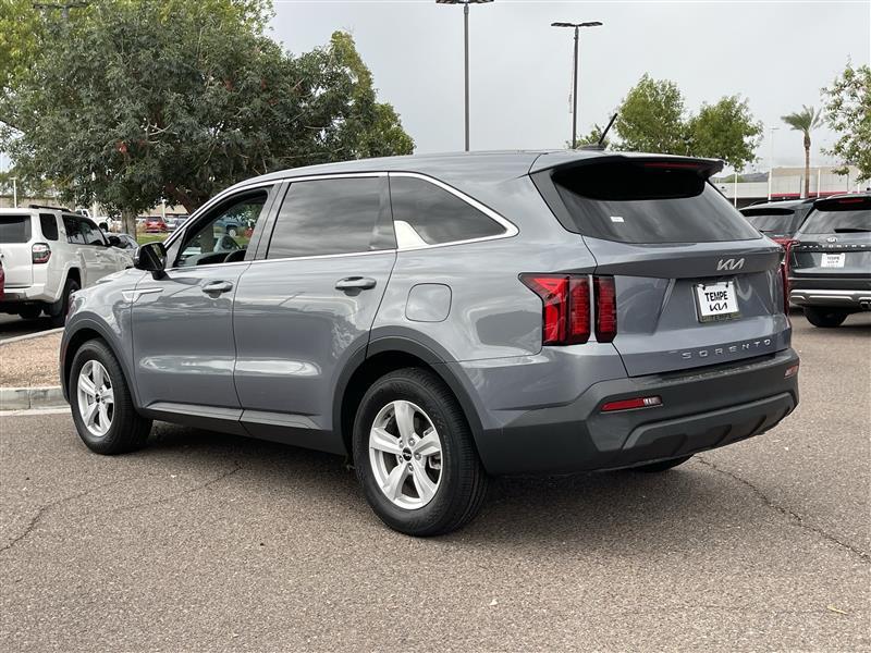 Kia Sorento LX 2WD 2022