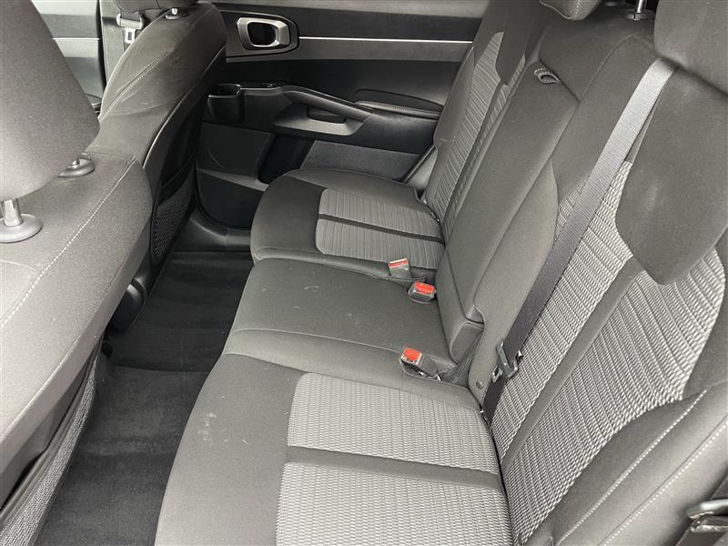 Kia Sorento LX 2WD 2022