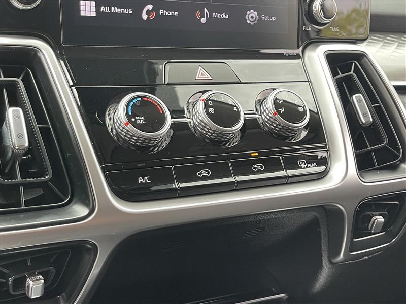 Kia Sorento LX 2WD 2022