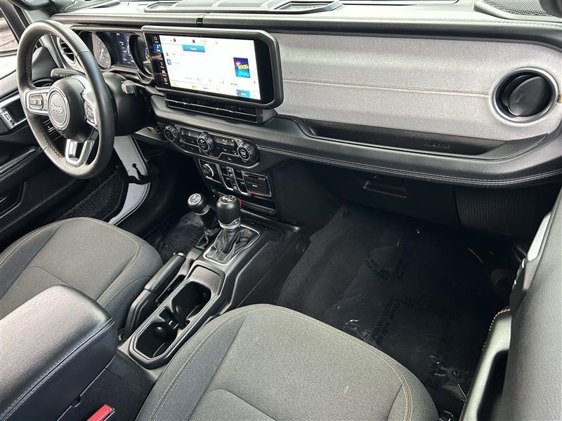 Jeep Wrangler 4xe Sahara 2024