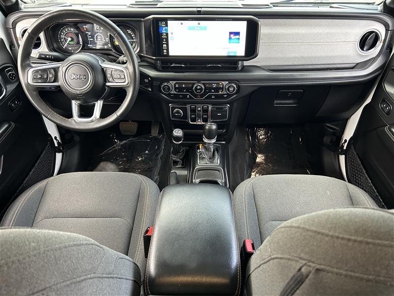 Jeep Wrangler 4xe Sahara 2024