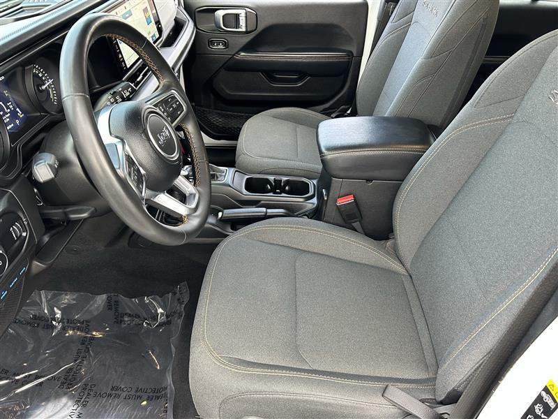 Jeep Wrangler 4xe Sahara 2024