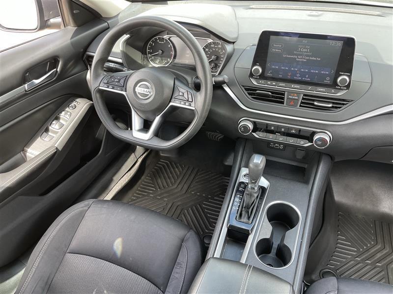 Nissan Altima 2.5 SV 2022