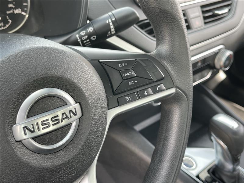 Nissan Altima 2.5 SV 2022