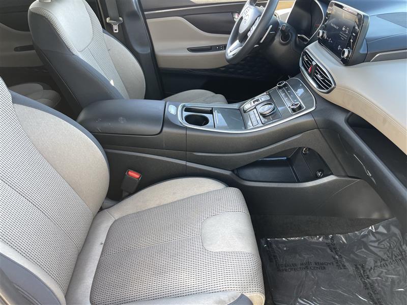 Hyundai Santa Fe SEL 2022