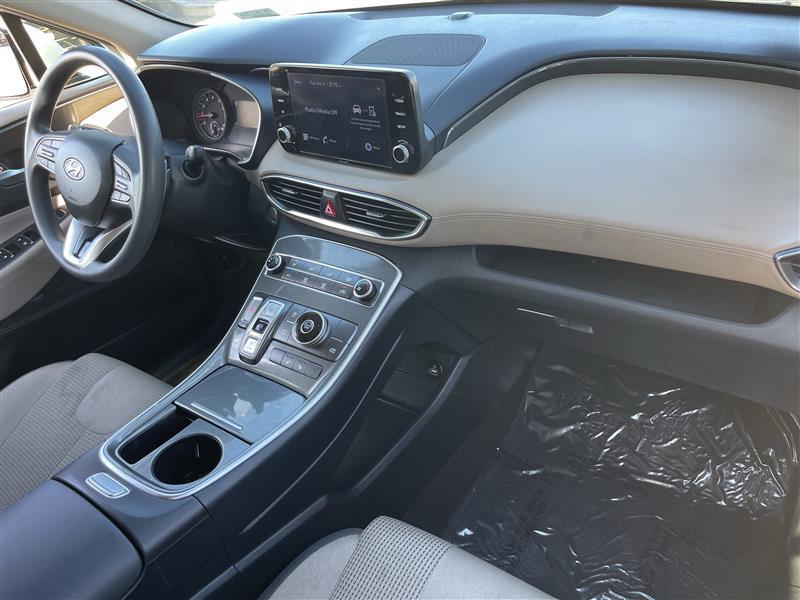 Hyundai Santa Fe SEL 2022