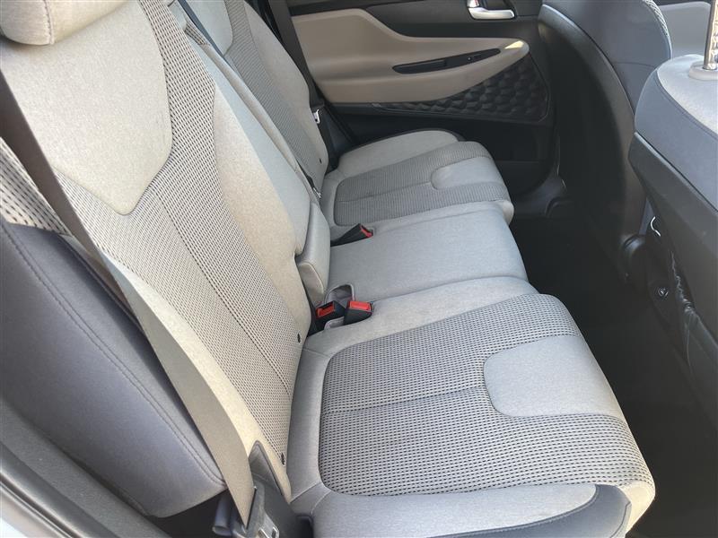 Hyundai Santa Fe SEL 2022