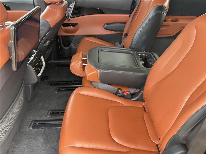 Kia Carnival SX Prestige 2022
