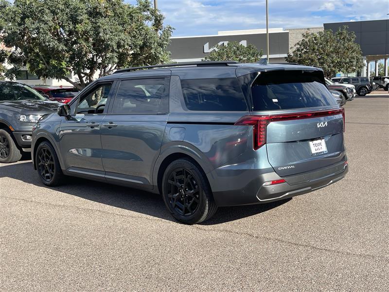Kia Carnival SX Prestige 2025