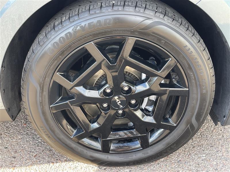 Kia Carnival SX Prestige 2025