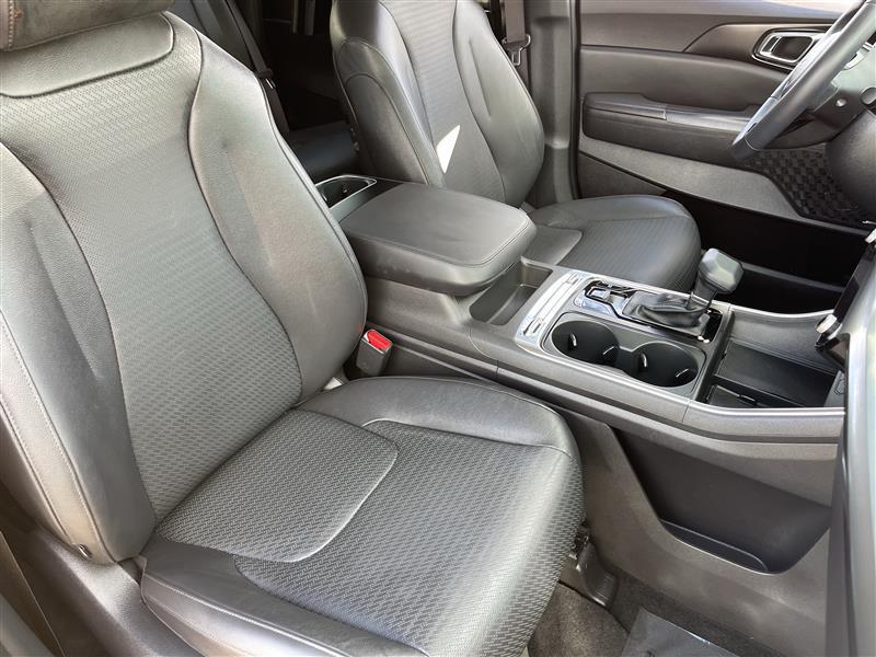 Kia Carnival SX Prestige 2025