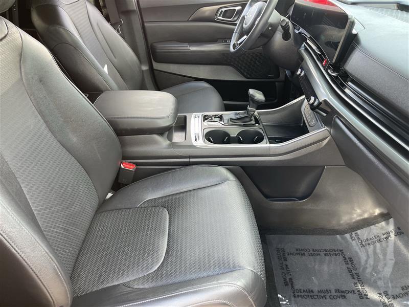 Kia Carnival SX Prestige 2025