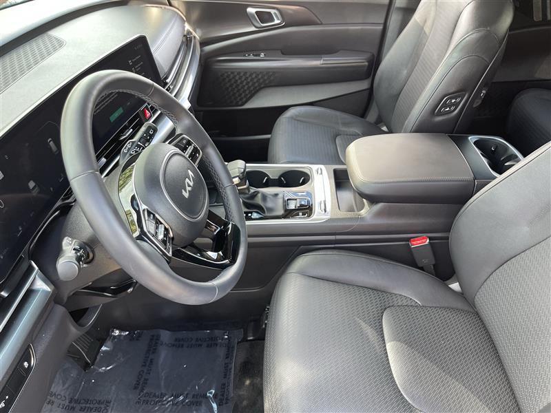 Kia Carnival SX Prestige 2025