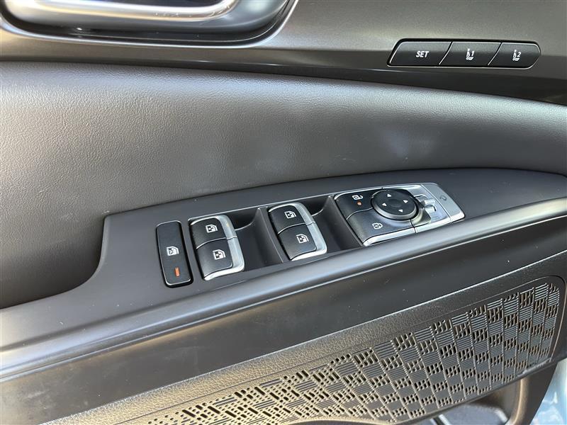 Kia Carnival SX Prestige 2025
