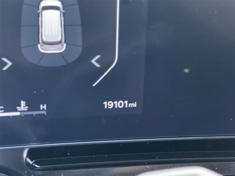 Kia Carnival SX Prestige 2025