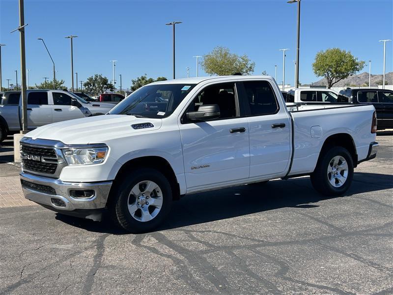 RAM 1500 Big Horn Quad Cab 2WD 2024