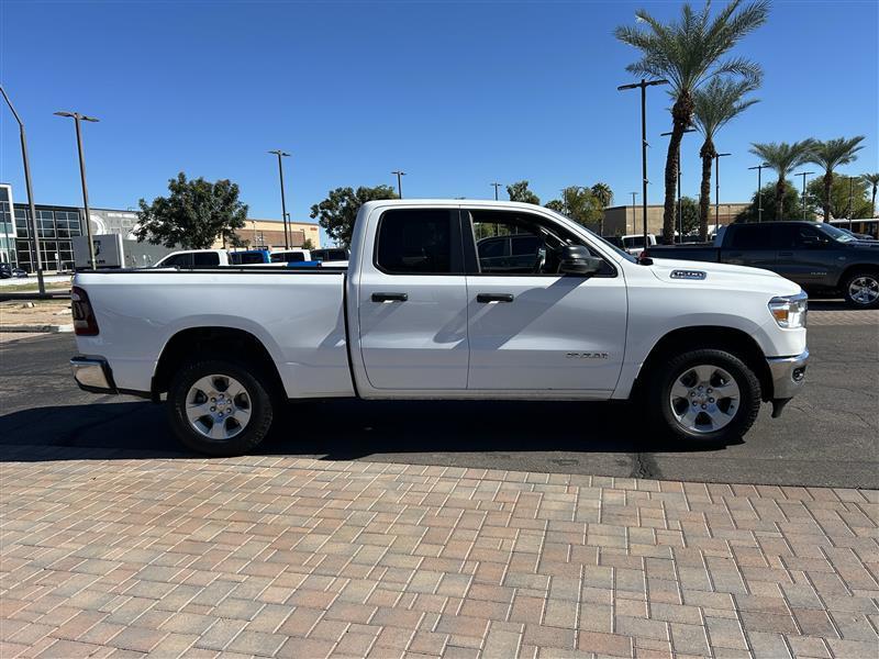 RAM 1500 Big Horn Quad Cab 2WD 2024
