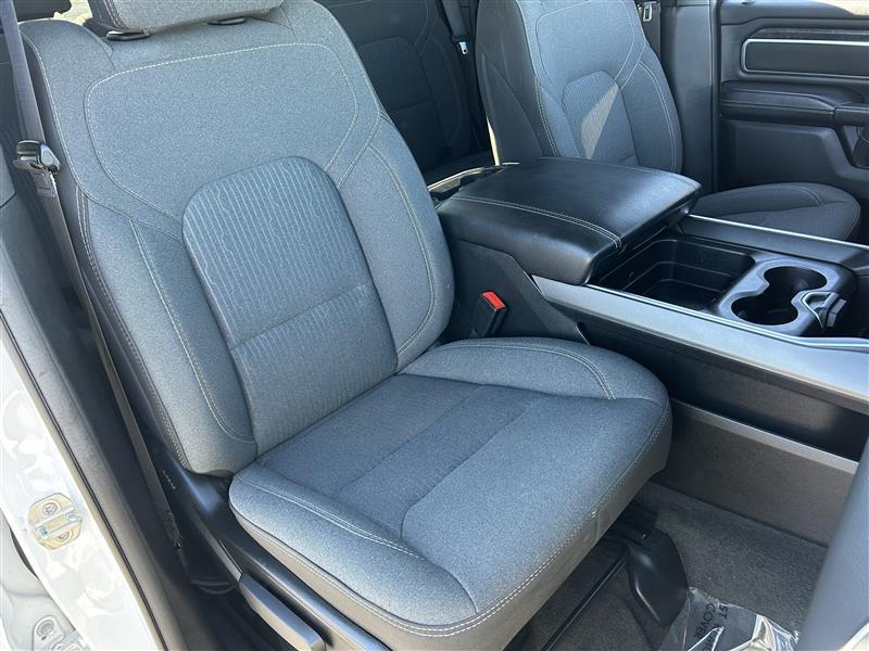RAM 1500 Big Horn Quad Cab 2WD 2024