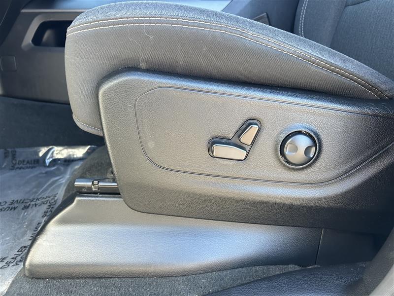 RAM 1500 Big Horn Quad Cab 2WD 2024
