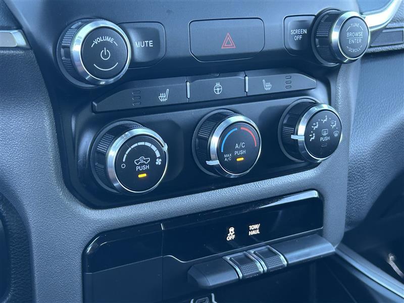RAM 1500 Big Horn Quad Cab 2WD 2024