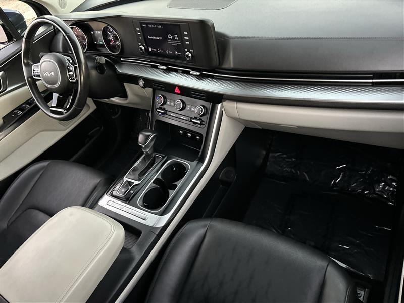 Kia Carnival LX Seat Package 2024